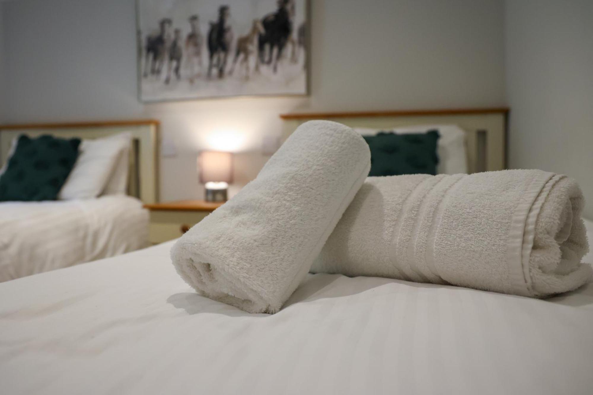 Chudleigh Beautiful Orchid Lodge, Finlake Resort & Spa In Devon מראה חיצוני תמונה